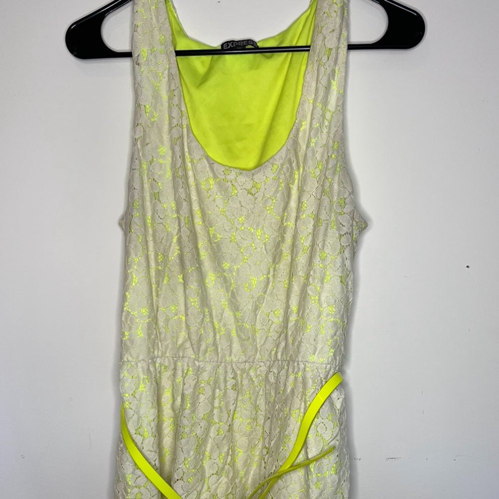 Express White Lace Dress Lined Yellow Elastic waist w/ Belt Size L